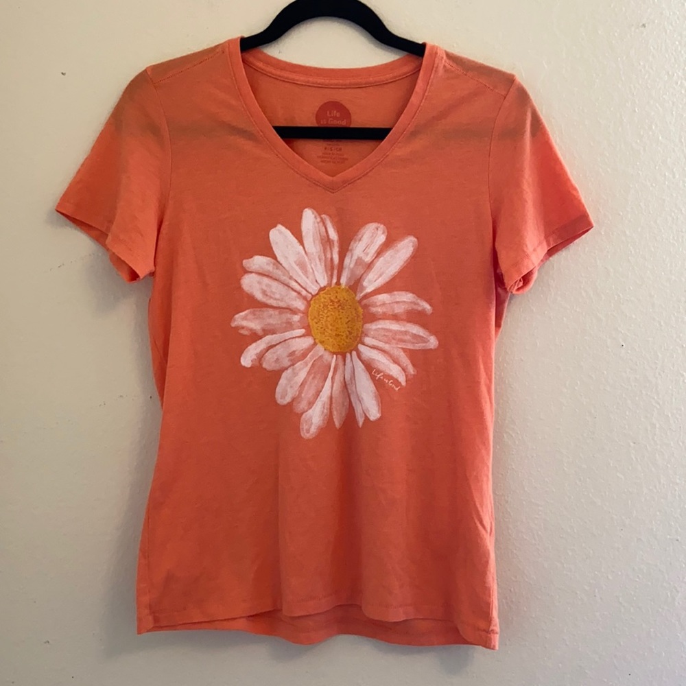 Life is good classic fit v neck tee